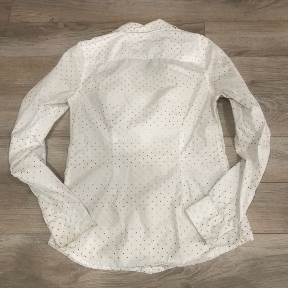 Tommy Hilfiger Button Down Top - Picture 7 of 7